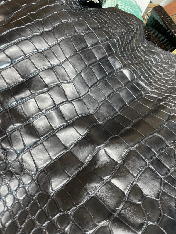 Dark Gray Gator Mallet